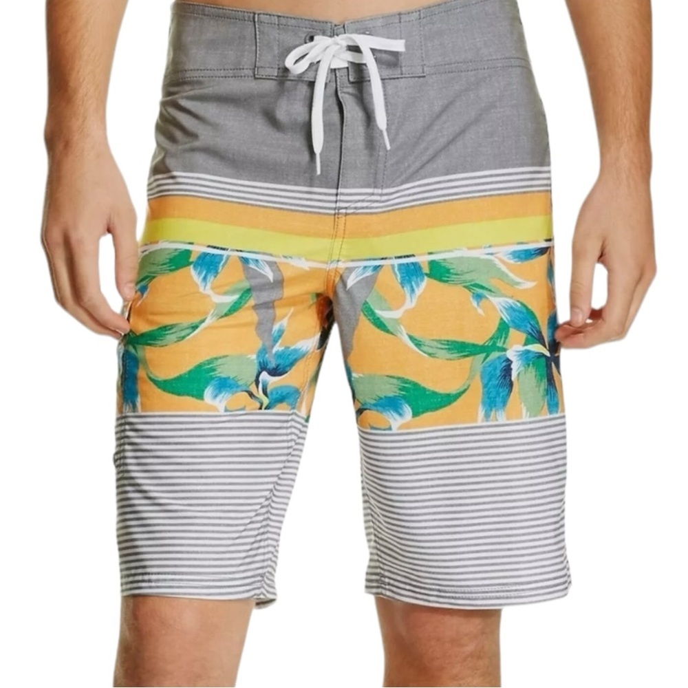 NEW Mossimo Men’s Graystone Board Shorts size 33